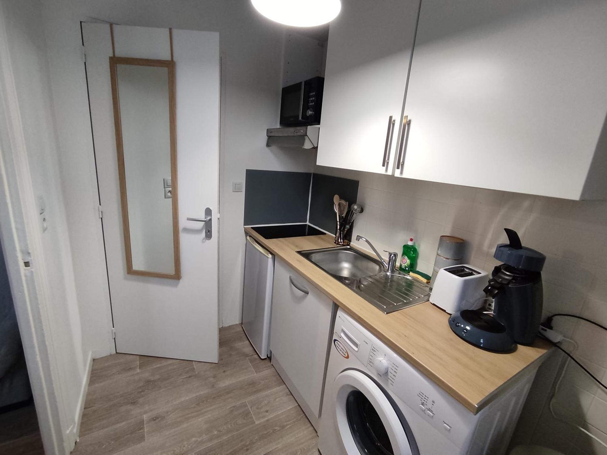 Le 5, Wifi, Parking, Centre Apartment Châteauroux Екстериор снимка